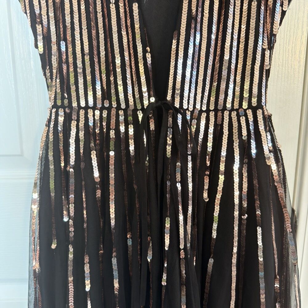 SETA Sarkisian Dress Small NWT Black Gold Sequin Embellished Deep V Maxi Gown - Picture 11 of 16